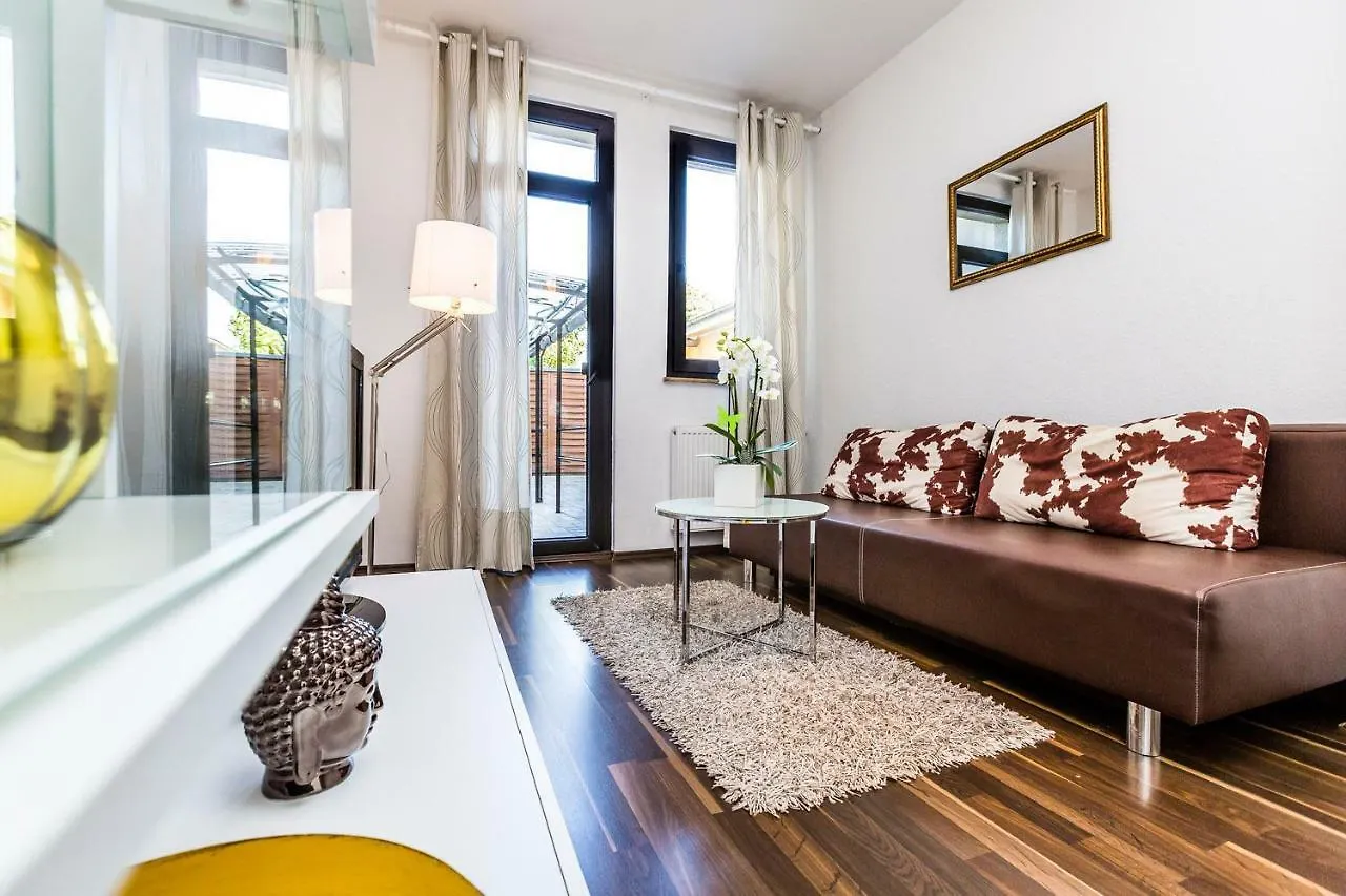 Kontakte von Messe Apartment Köln Mülheim